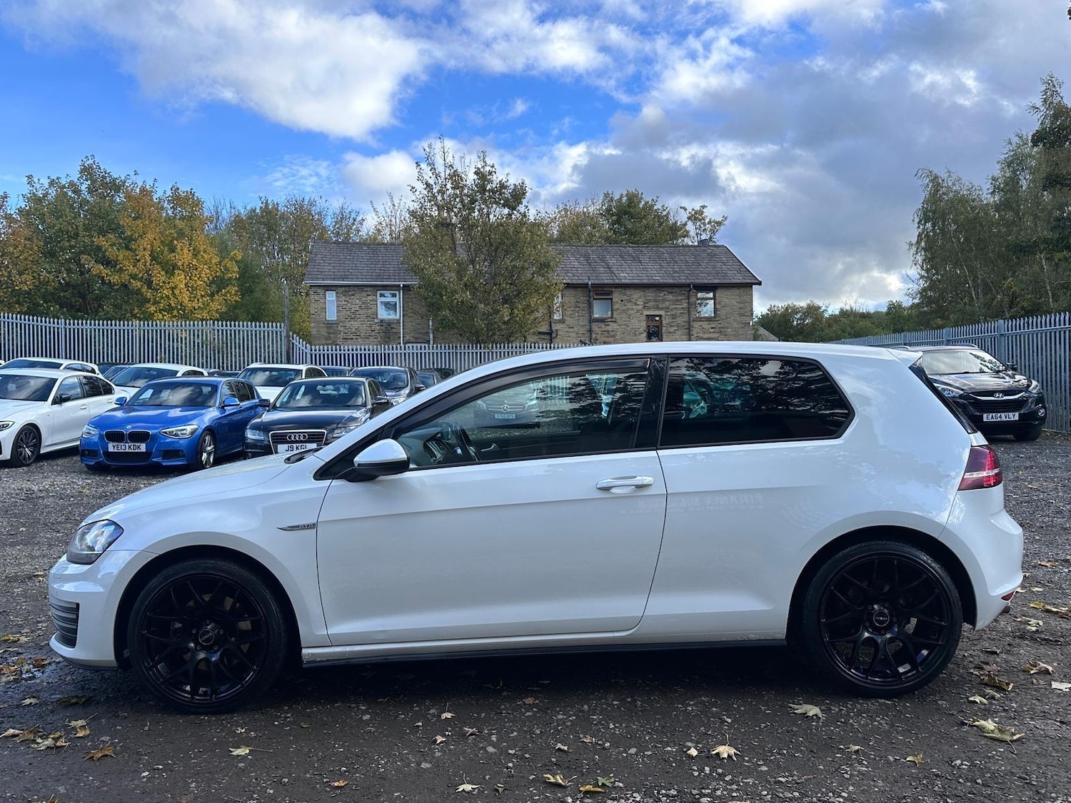 Used Volkswagen Golf 2014 for sale - 76759601: Photo 8