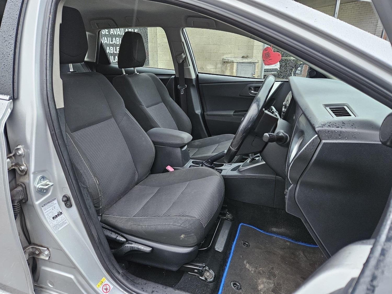 Used Toyota Auris for sale - 77538431: Photo 6