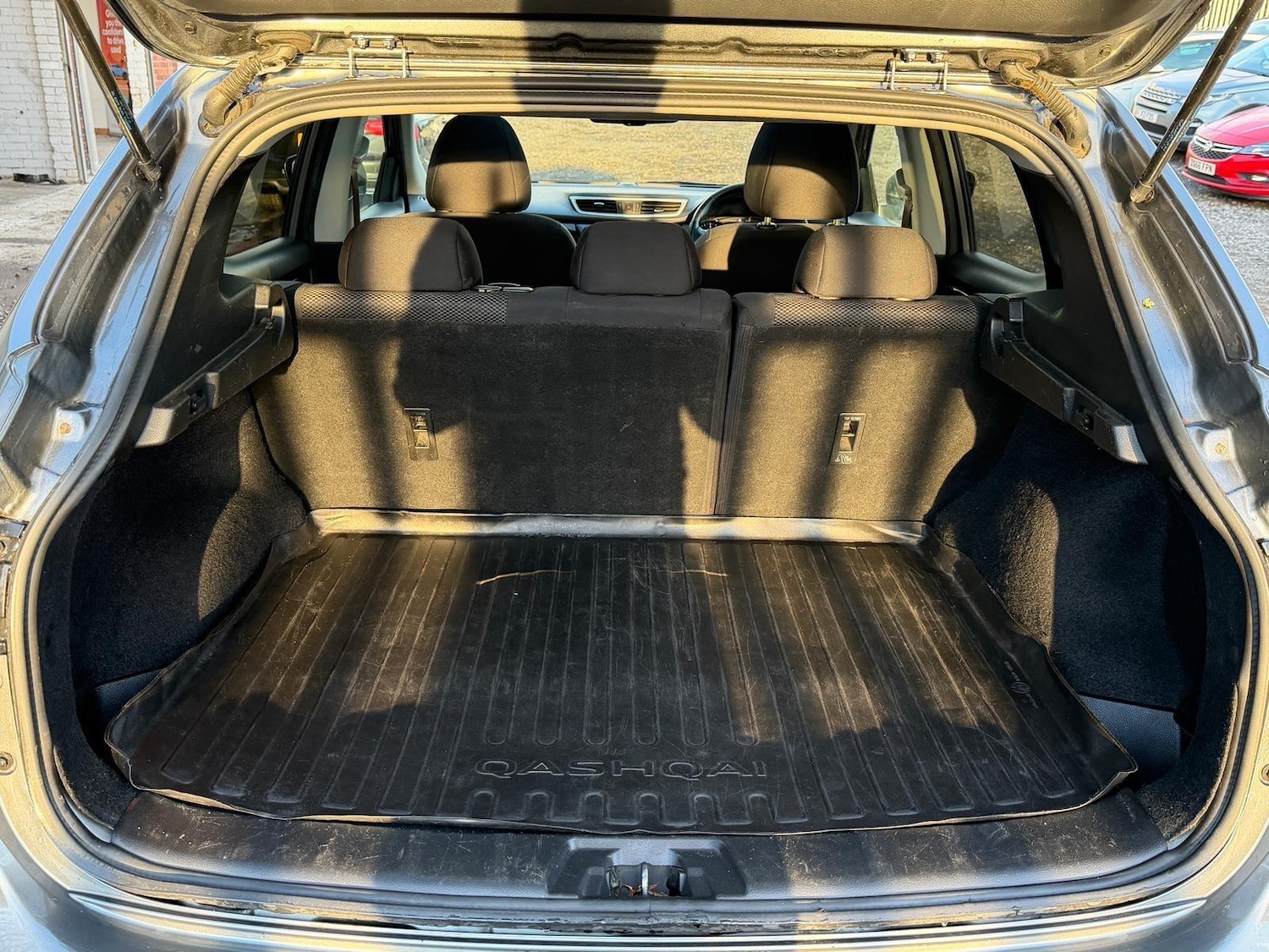 Used Nissan Qashqai 2017 for sale - 76912849: Photo 14