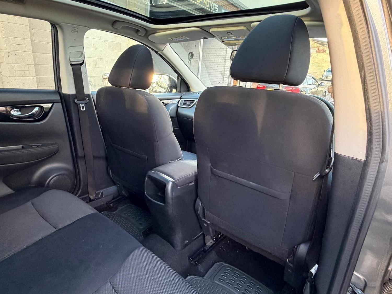 Used Nissan Qashqai 2017 for sale - 76912849: Photo 9