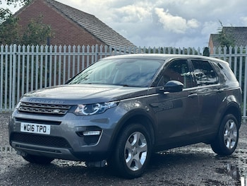 Used Land Rover Discovery Sport 2016 for sale - 75782100: Photo