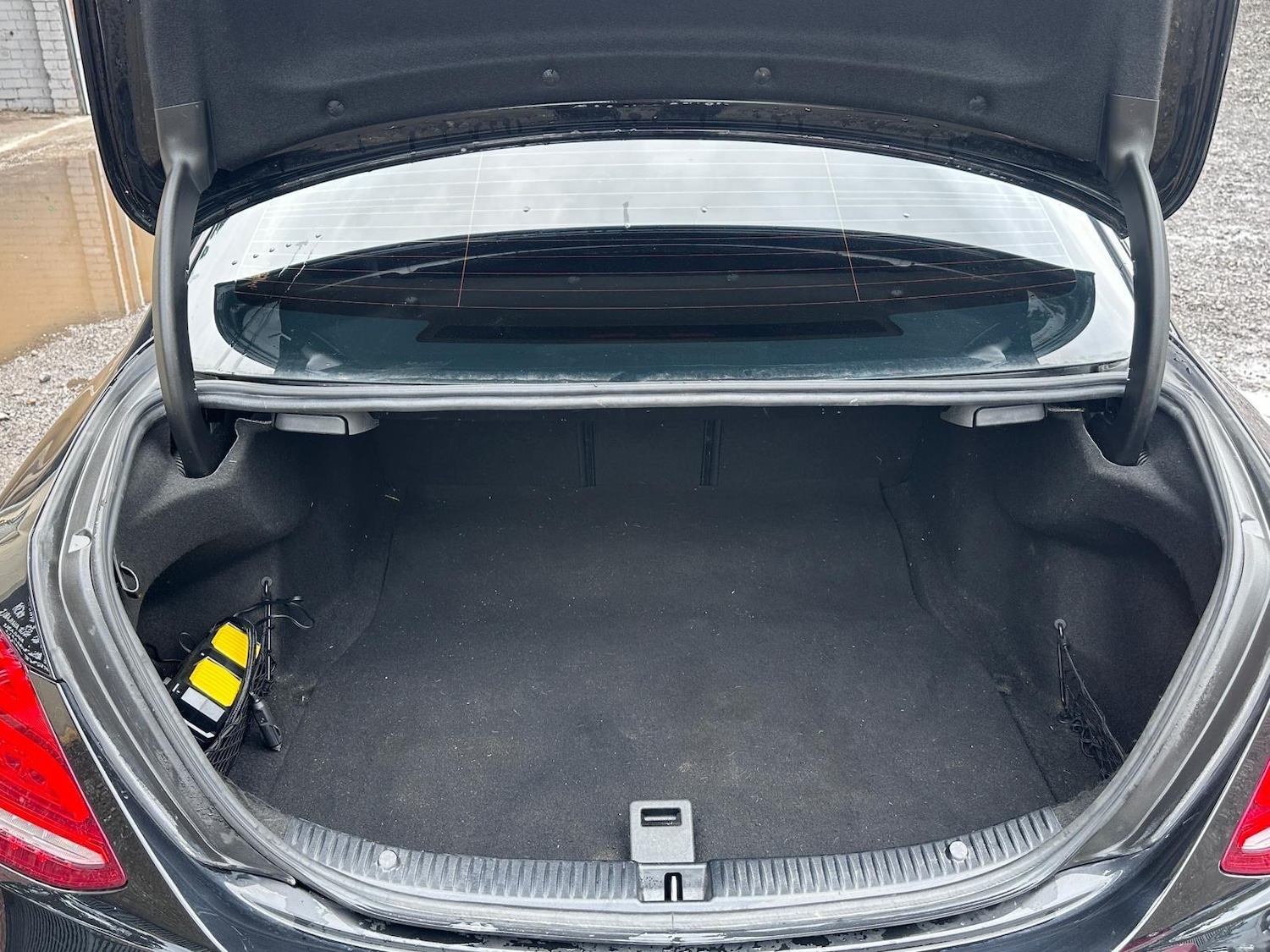 Used Mercedes-Benz C Class 2015 for sale - 77091314: Photo 8