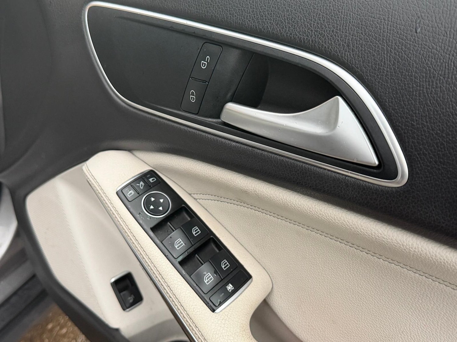 Used Mercedes-Benz GLA 2015 for sale - 76823595: Photo 25