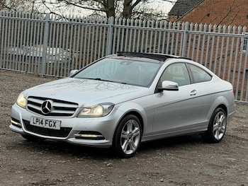 Used Mercedes-Benz C Class 2014 for sale - 77050125: Photo