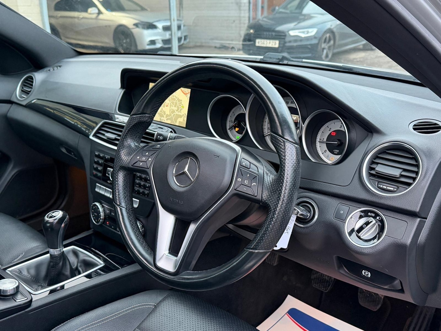 Used Mercedes-Benz C Class 2014 for sale - 77050125: Photo 6