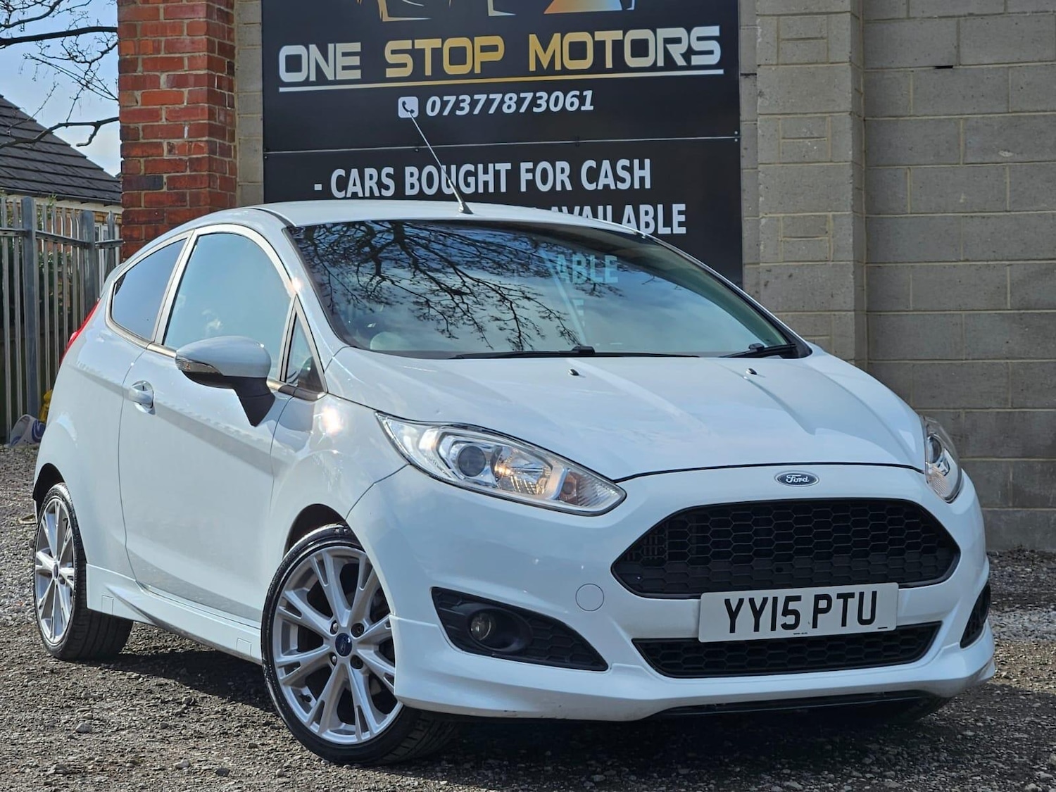 Used Ford Fiesta 2015 for sale - 78020034: Photo 12