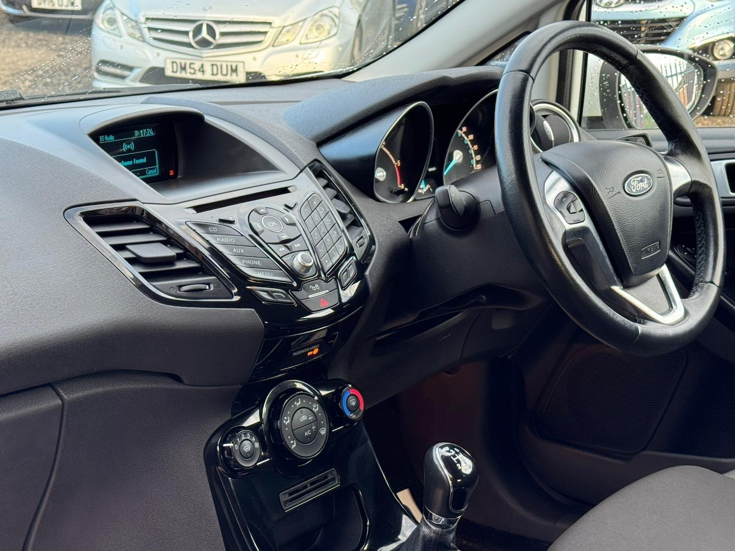 Used Ford Fiesta 2015 for sale - 78020034: Photo 9