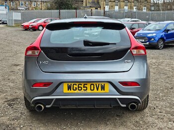Used Volvo V40 2015 for sale - 78648507: Photo