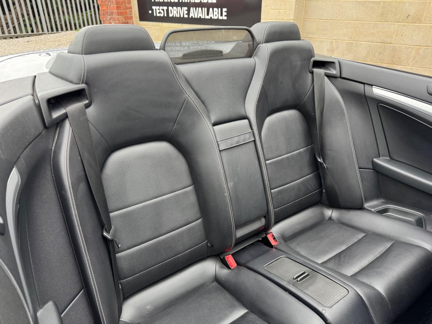 Used Mercedes-Benz E Class for sale - 77882477: Photo 10