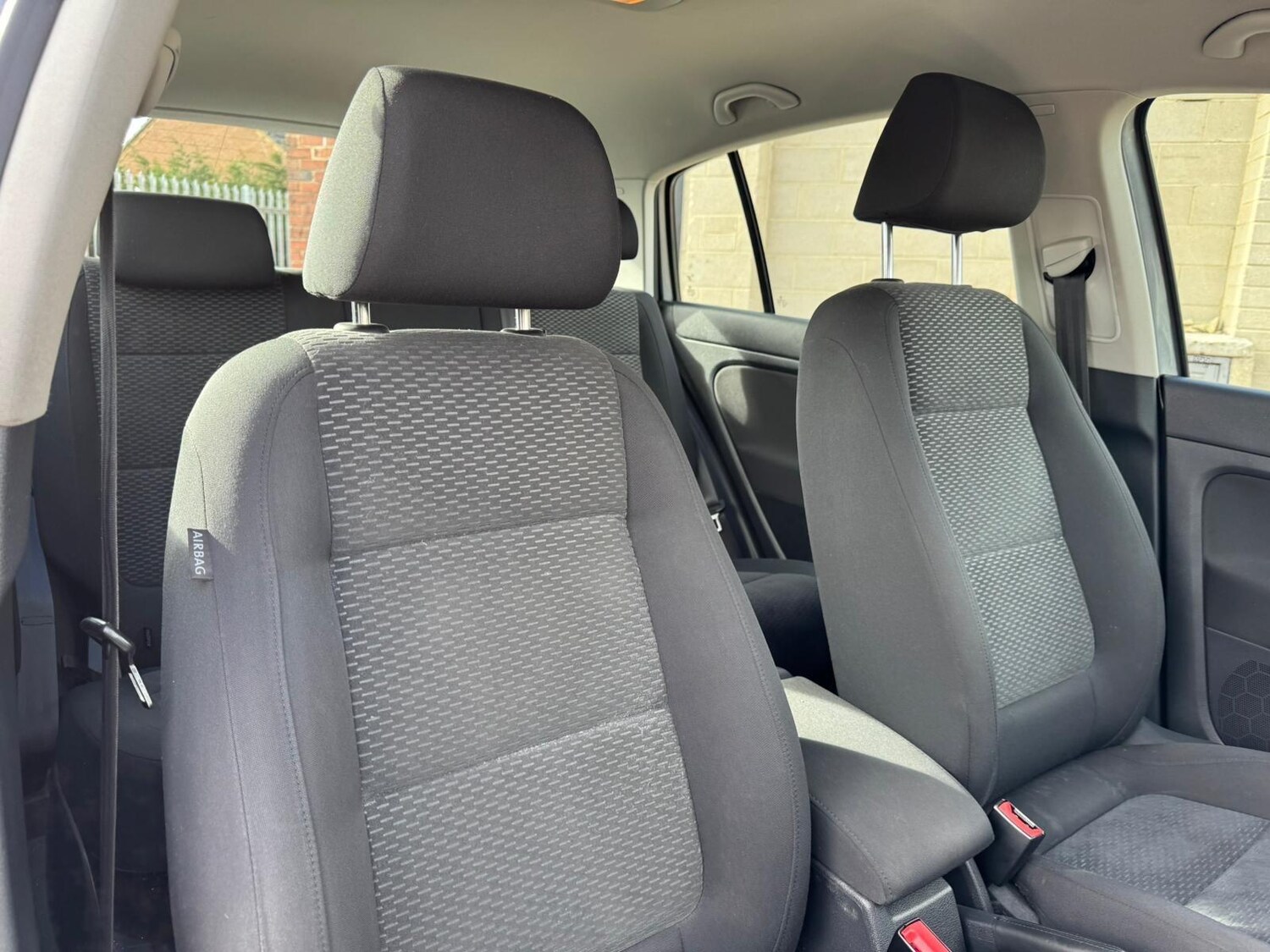 Used Volkswagen Golf Plus 2012 for sale - 77839842: Photo 17