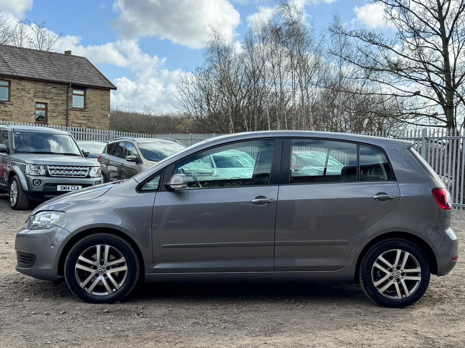 Used Volkswagen Golf Plus 2012 for sale - 77839842: Photo 5