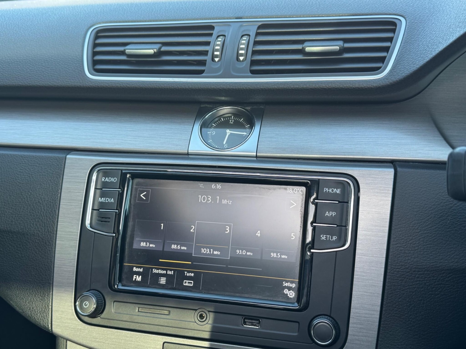 Used Volkswagen Passat 2014 for sale - 77924780: Photo 21