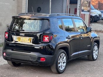 Used Jeep Renegade 2018 for sale - 76246575: Photo 4