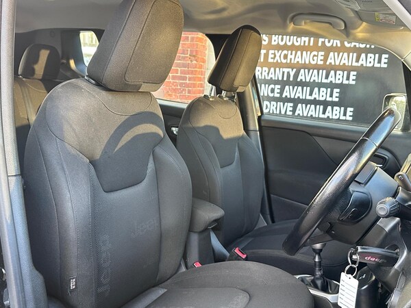 Used Jeep Renegade 2018 for sale - 76246575: Photo 7
