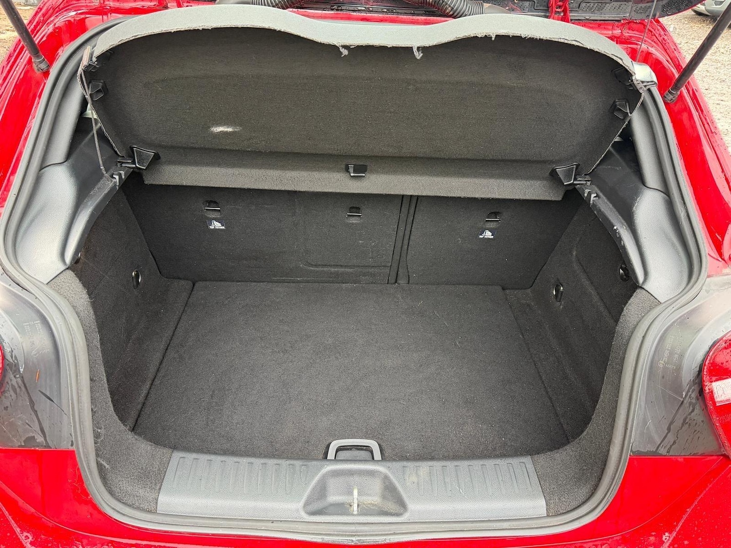 Used Mercedes-Benz A-Class 2014 for sale - 76671527: Photo 8