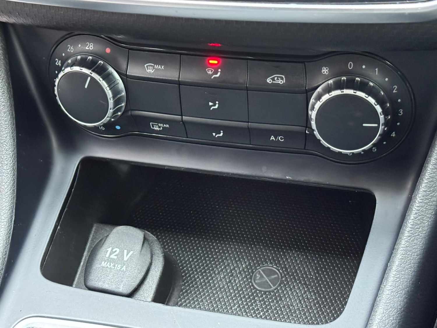 Used Mercedes-Benz A-Class 2013 for sale - 77550395: Photo 23