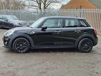 Used MINI Hatch 2016 for sale - 77599043: Photo