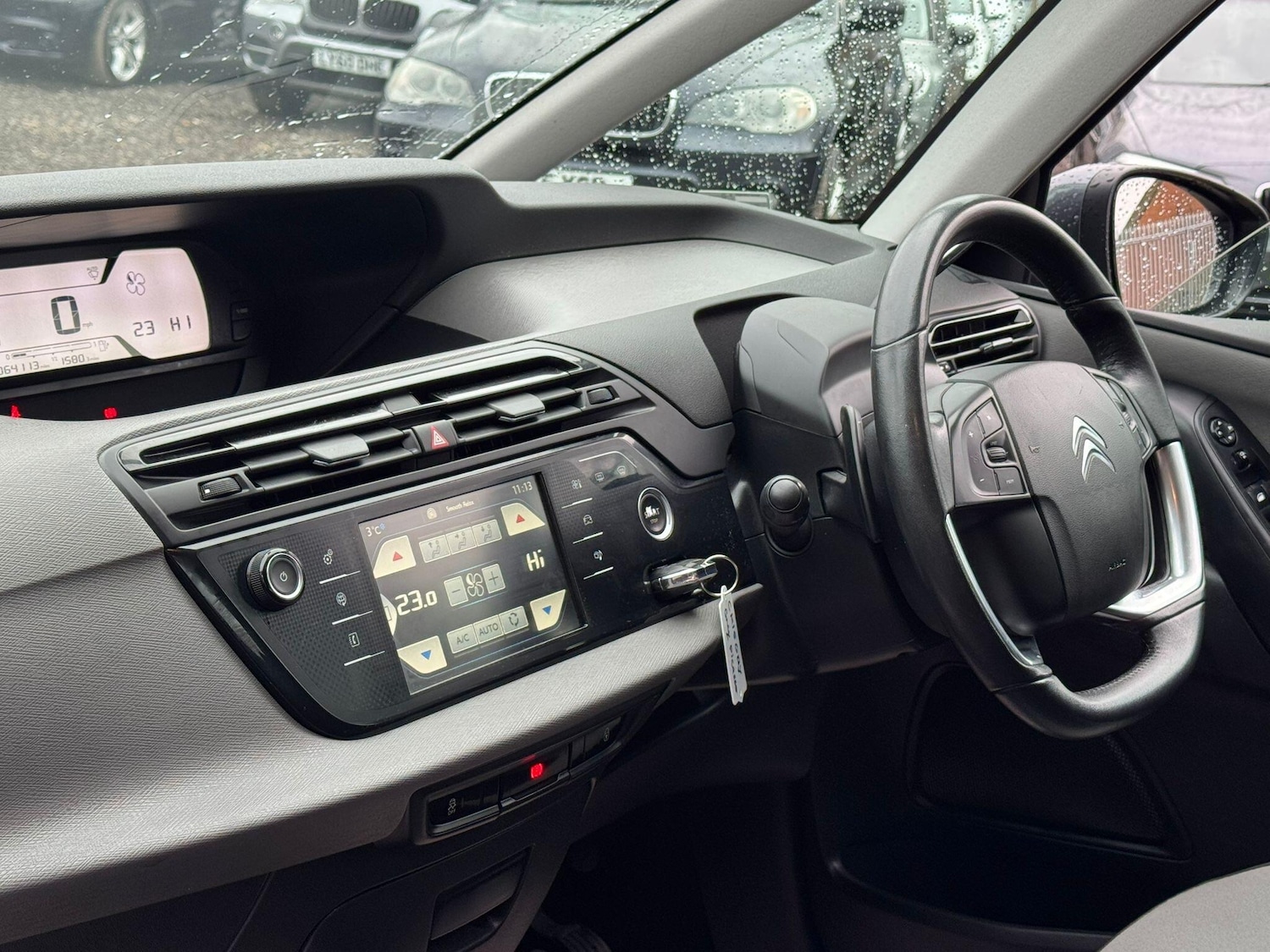 Used Citroen C4 Picasso 2015 for sale - 77155865: Photo 11
