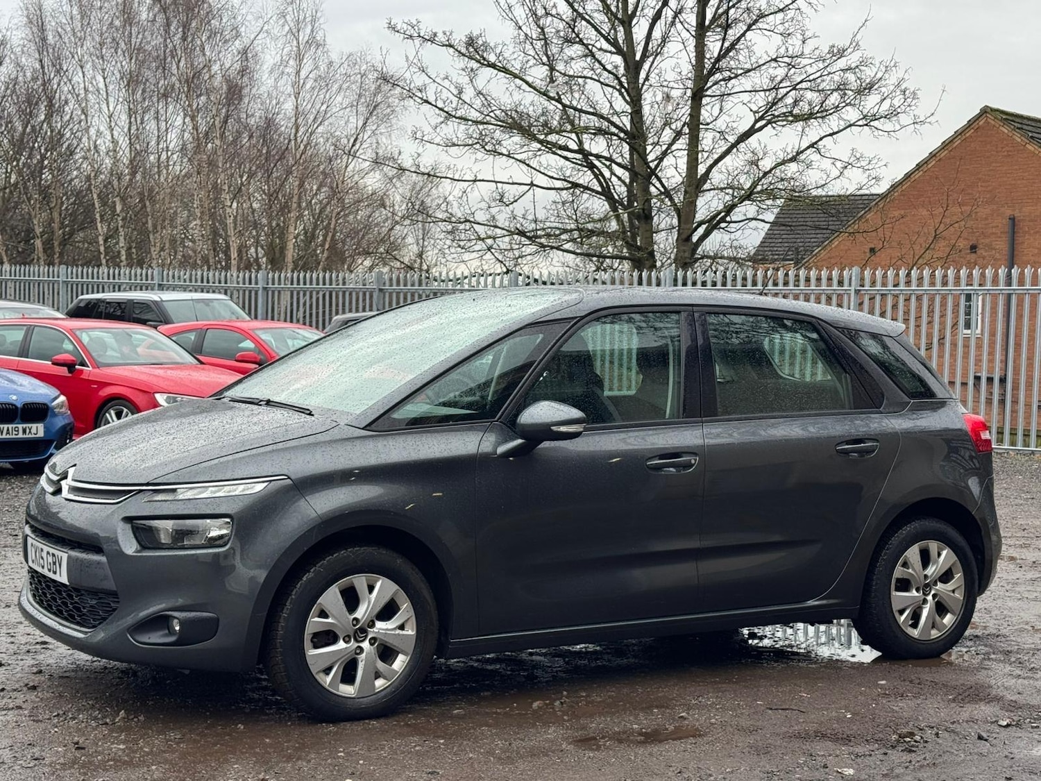 Used Citroen C4 Picasso 2015 for sale - 77155865: Photo 3