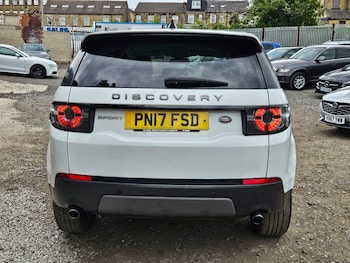 Used Land Rover Discovery Sport 2017 for sale - 78516881: Photo