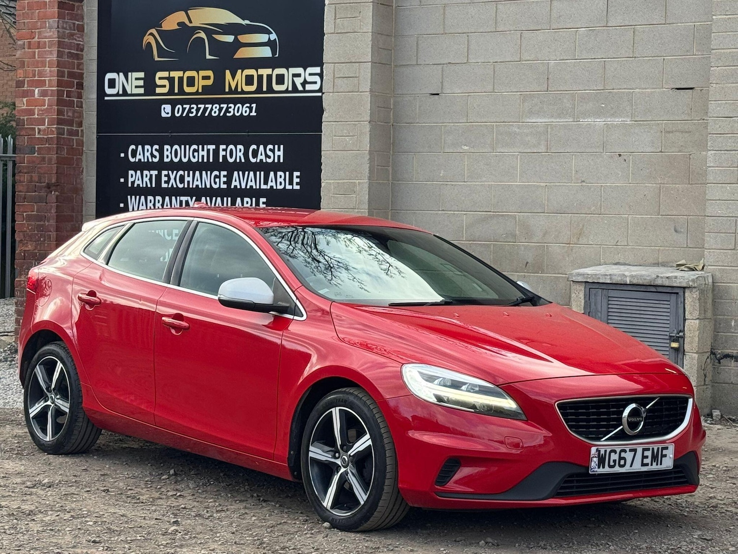 Used Volvo V40 2017 for sale - 77839376: Photo 12