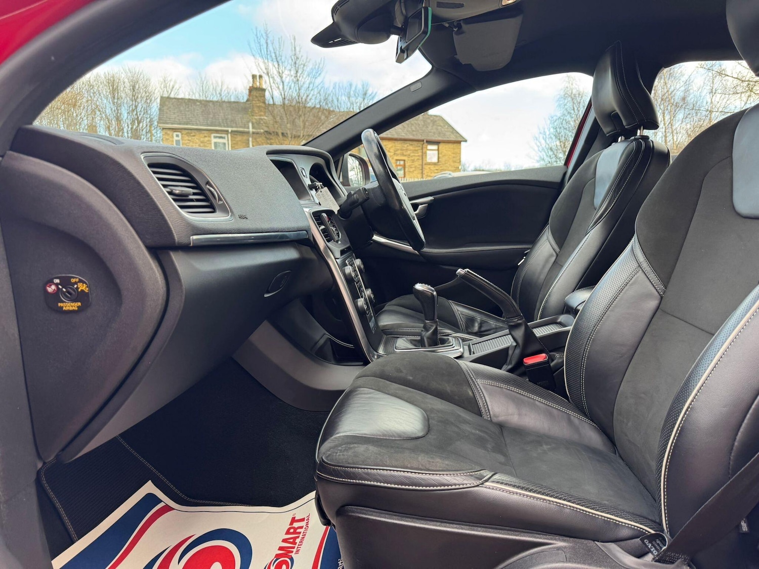 Used Volvo V40 2017 for sale - 77839376: Photo 19