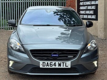 Used Volvo V40 2014 for sale - 79115958: Photo