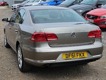 Used Volkswagen Passat 2012 for sale - 79075653: Photo