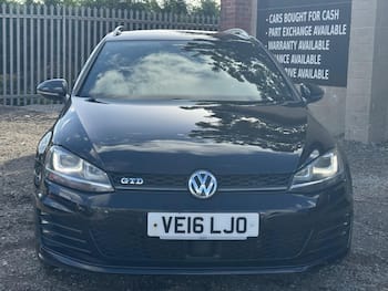 Used Volkswagen Golf 2016 for sale - 79741400: Photo