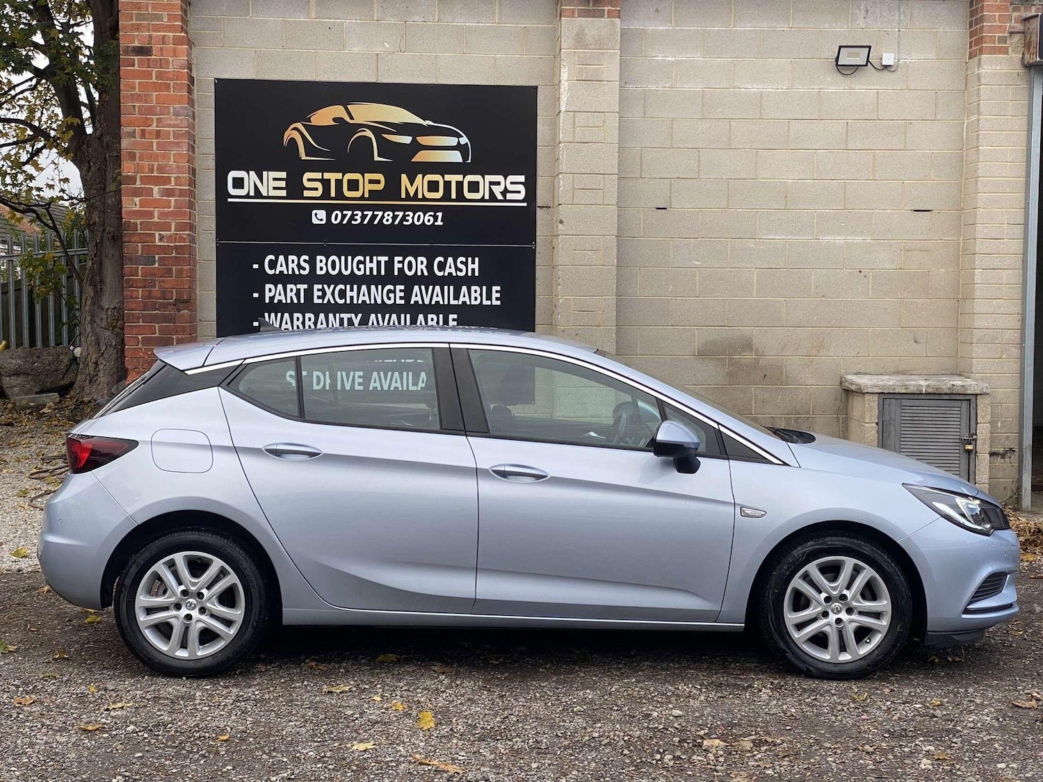 Used Vauxhall Astra 2016 for sale - 76423669: Photo 4