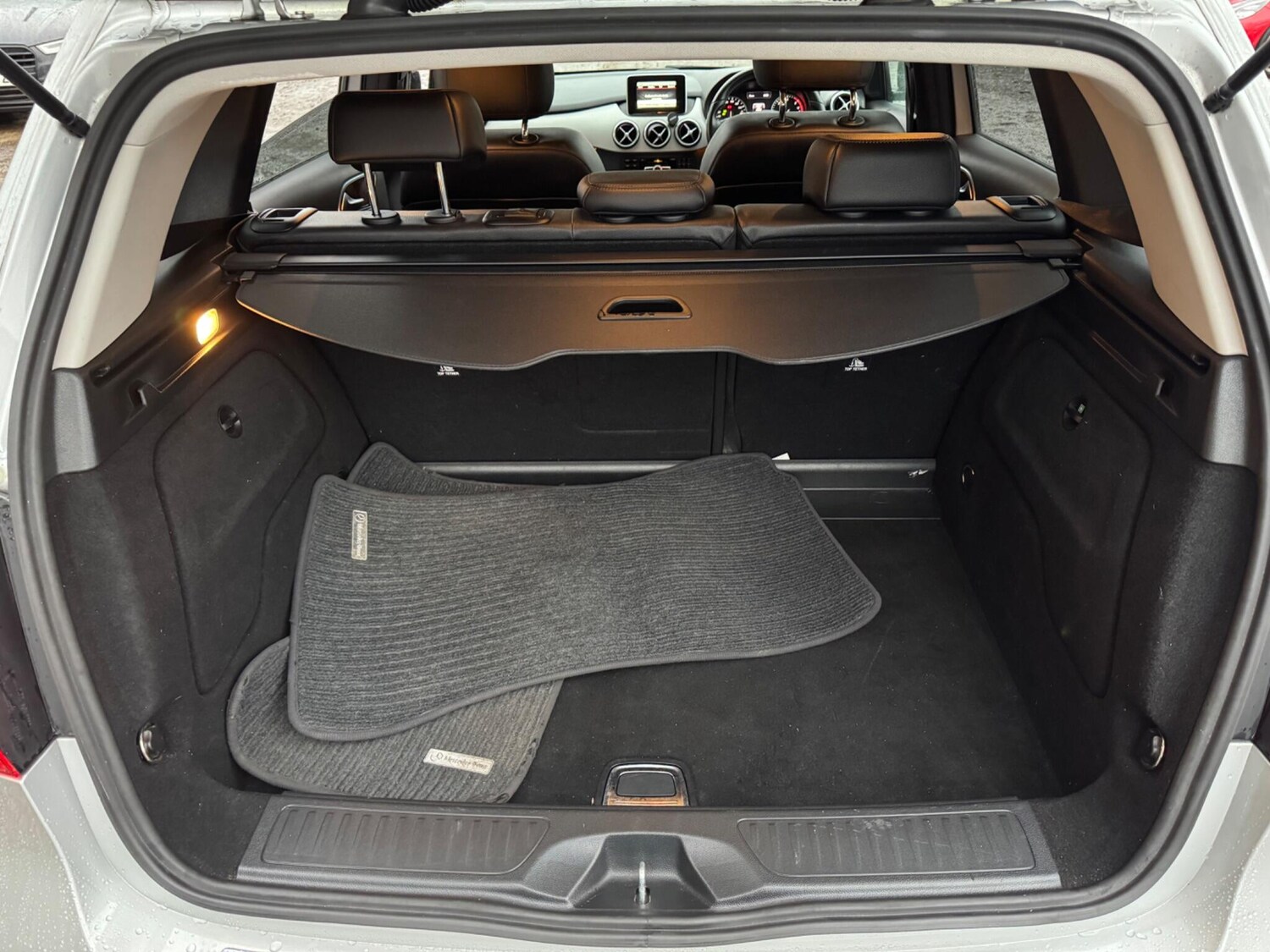 Used Mercedes-Benz B Class 2013 for sale - 77344291: Photo 12