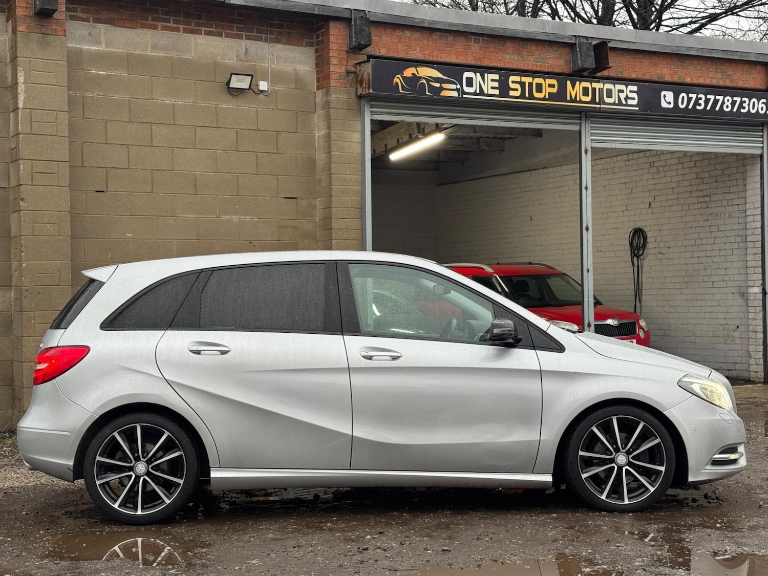 Used Mercedes-Benz B Class 2013 for sale - 77344291: Photo 26