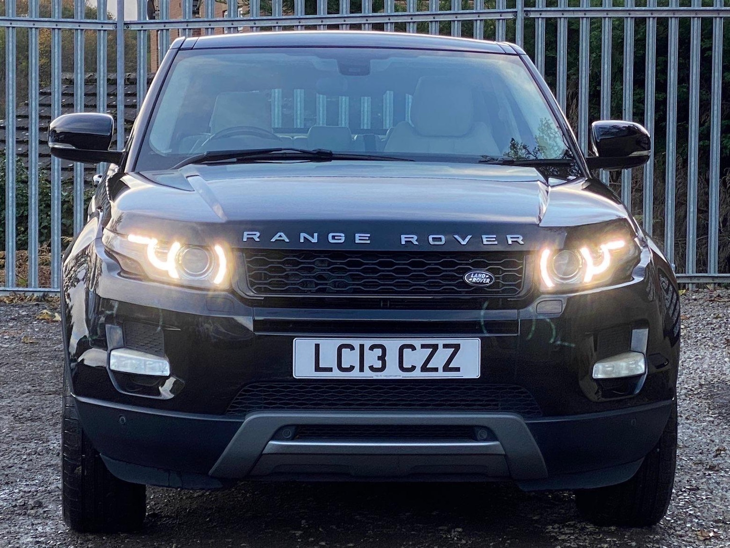 Used Land Rover Range Rover Evoque 2013 for sale - 76440717: Photo 2