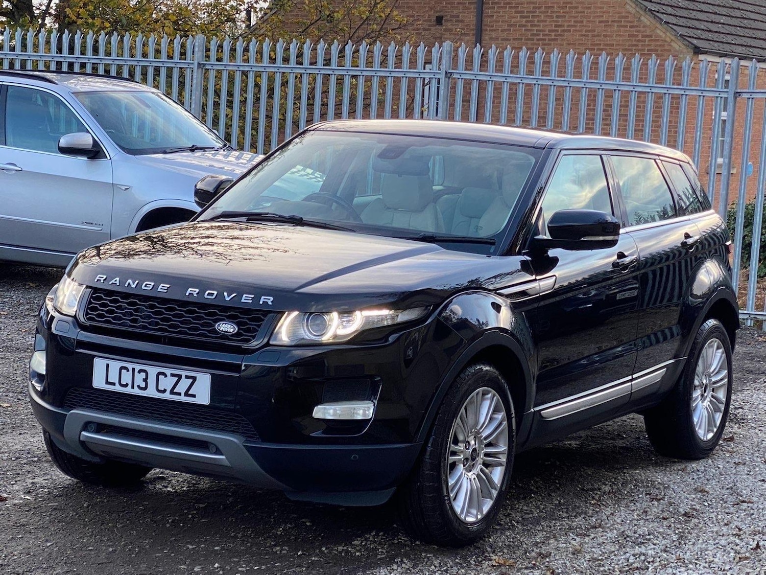 Used Land Rover Range Rover Evoque 2013 for sale - 76440717: Photo 3
