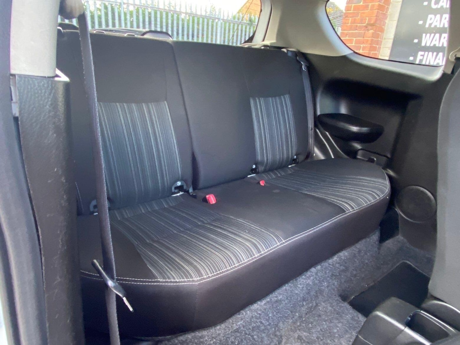 Used Suzuki Swift 2017 for sale - 76446854: Photo 7