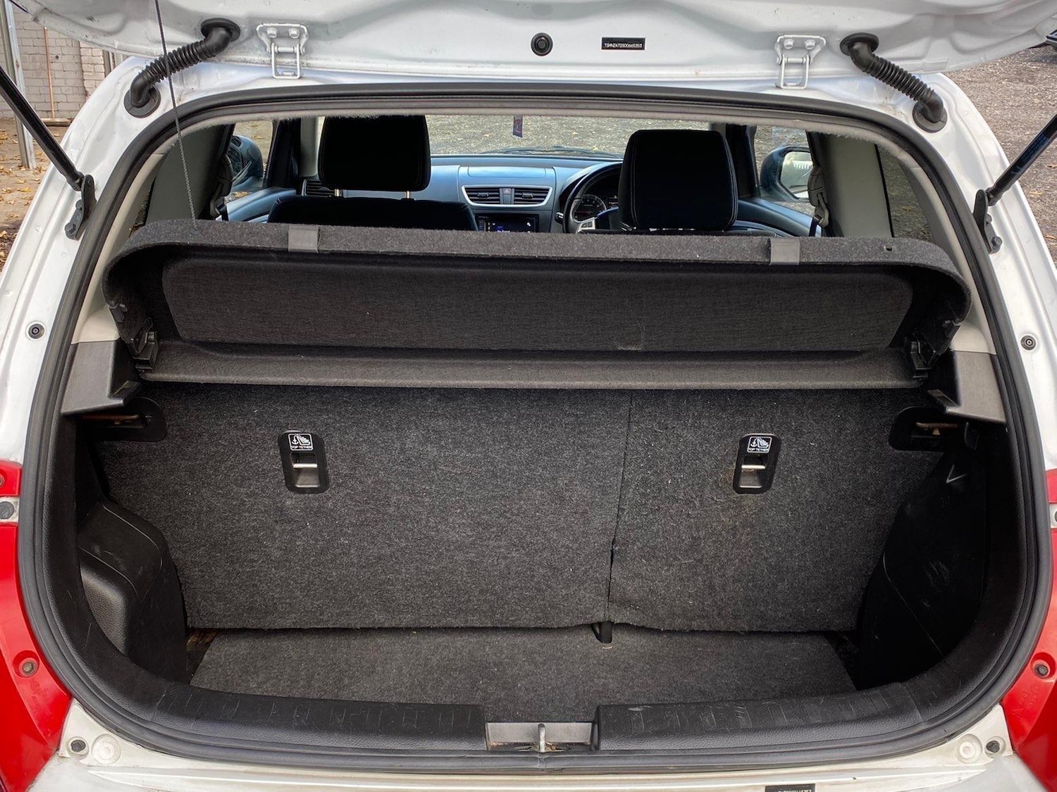 Used Suzuki Swift 2017 for sale - 76446854: Photo 8