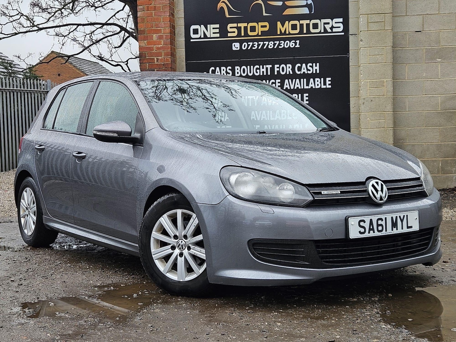 Used Volkswagen Golf 2011 for sale - 77611971: Photo 1