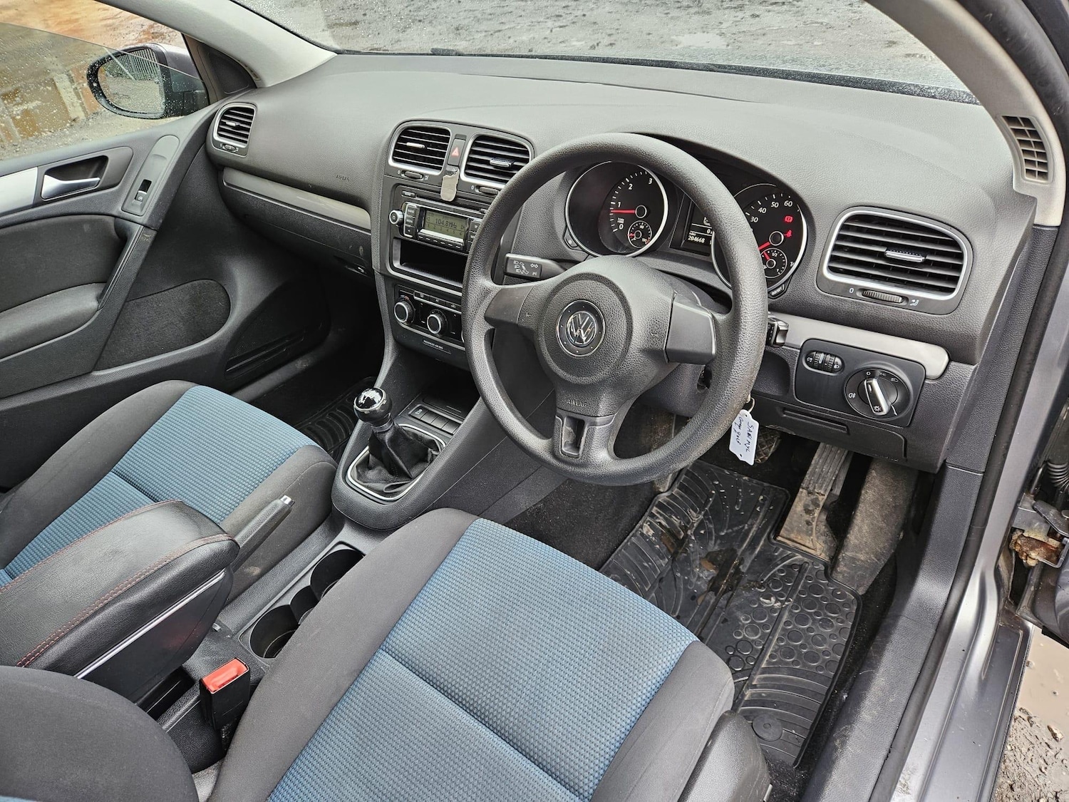 Used Volkswagen Golf 2011 for sale - 77611971: Photo 11