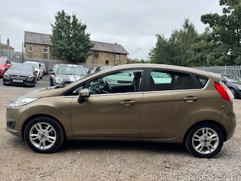 Used Ford Fiesta 2015 for sale - 79225032: Photo