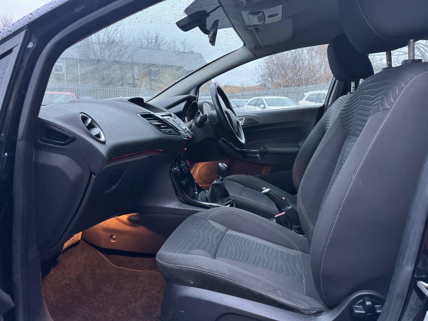 Used Ford Fiesta 2015 for sale - 76824565: Photo 19