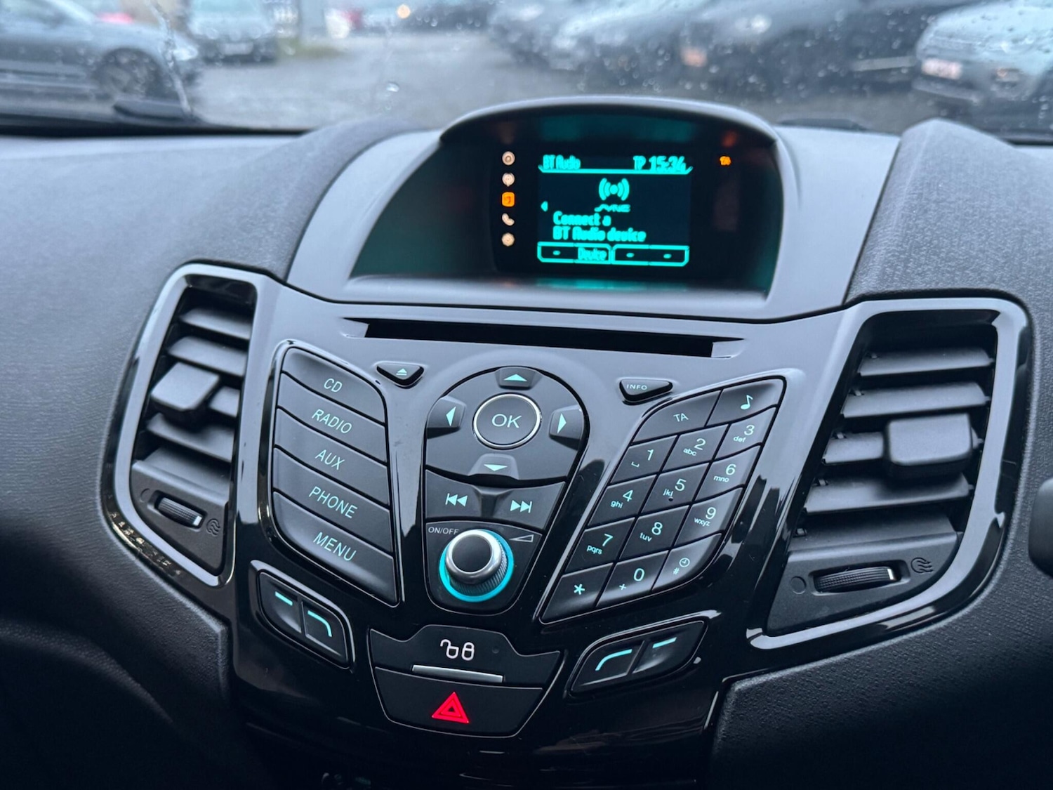 Used Ford Fiesta 2015 for sale - 76824565: Photo 21