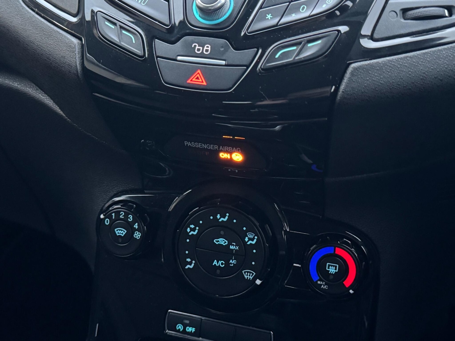 Used Ford Fiesta 2015 for sale - 76824565: Photo 22