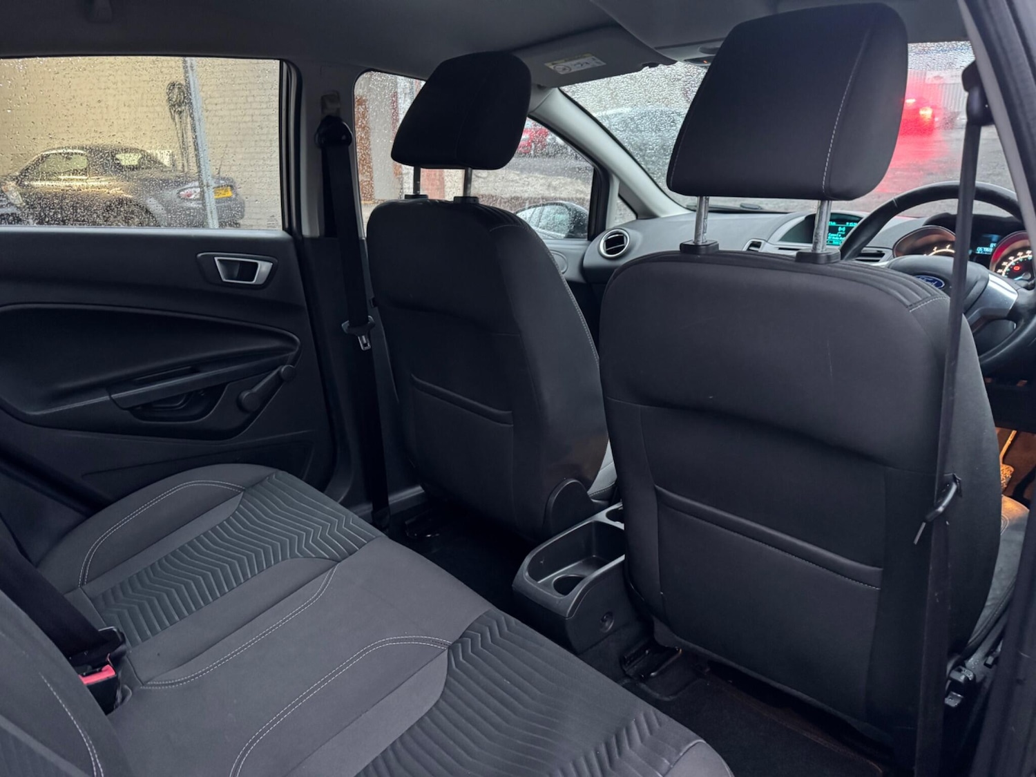 Used Ford Fiesta 2015 for sale - 76824565: Photo 9