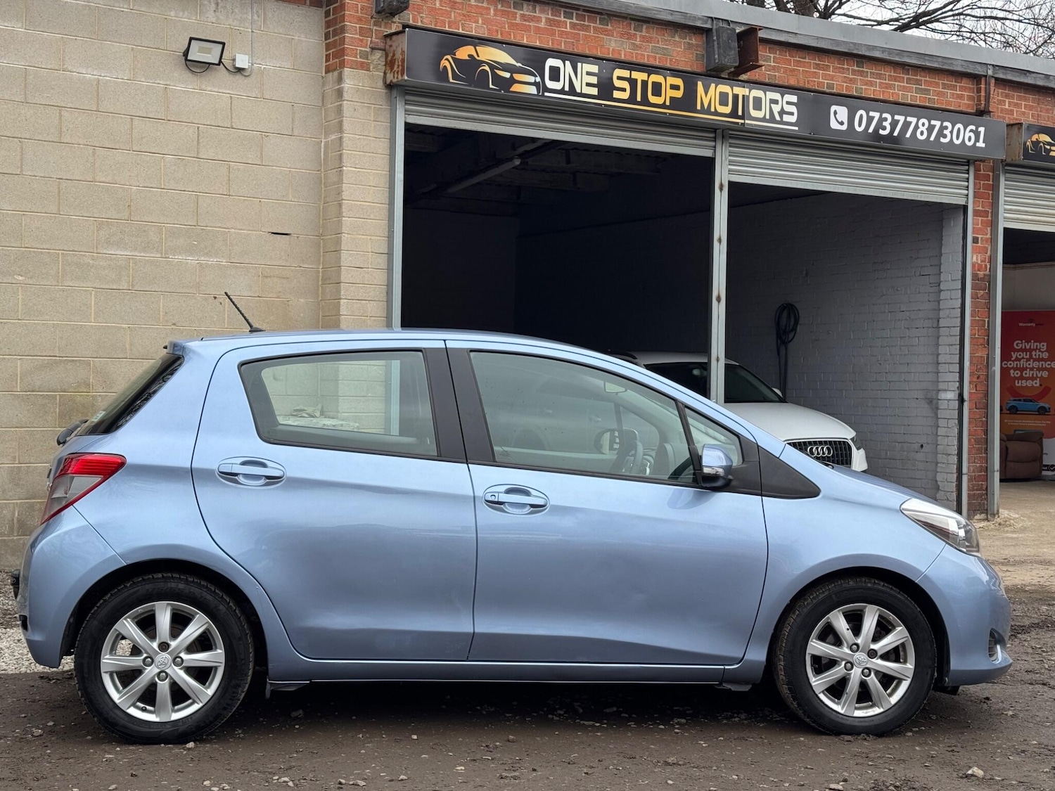 Used Toyota Yaris for sale - 77598876: Photo 24