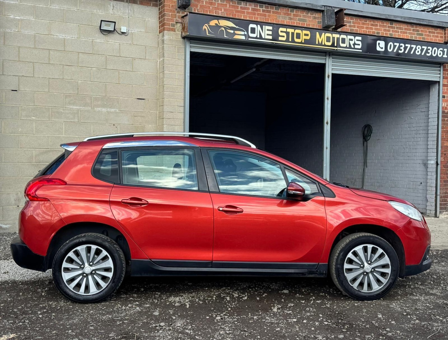 Used Peugeot 2008 2015 for sale - 78086509: Photo 12