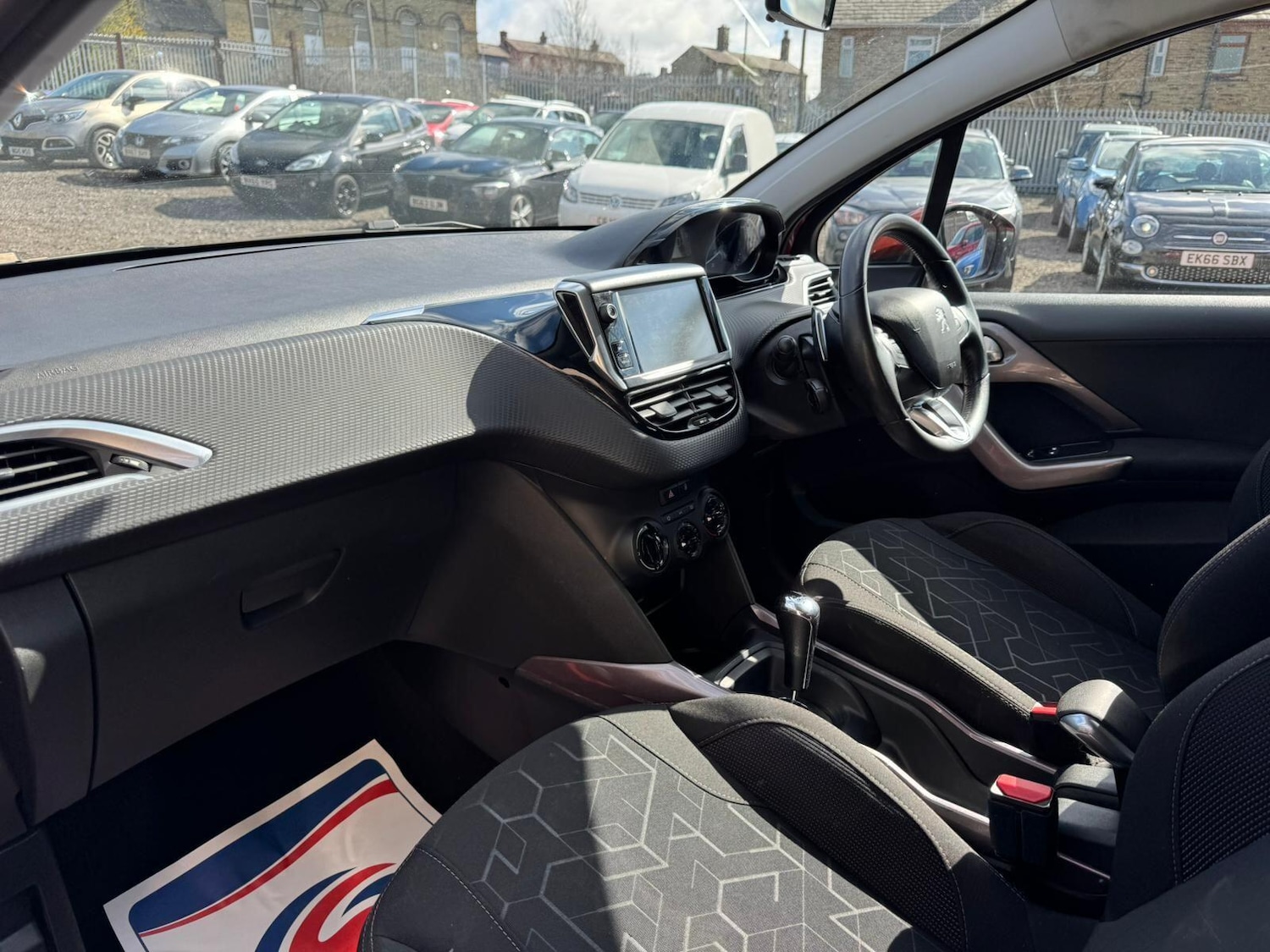 Used Peugeot 2008 2015 for sale - 78086509: Photo 16