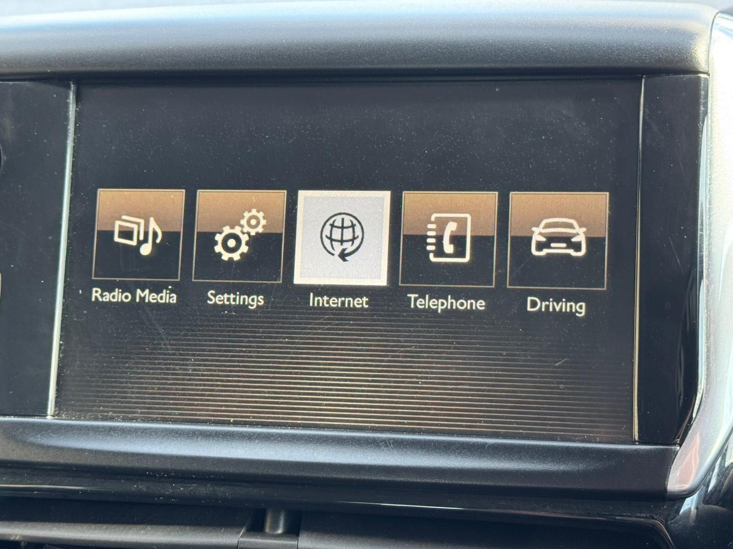 Used Peugeot 2008 2015 for sale - 78086509: Photo 20