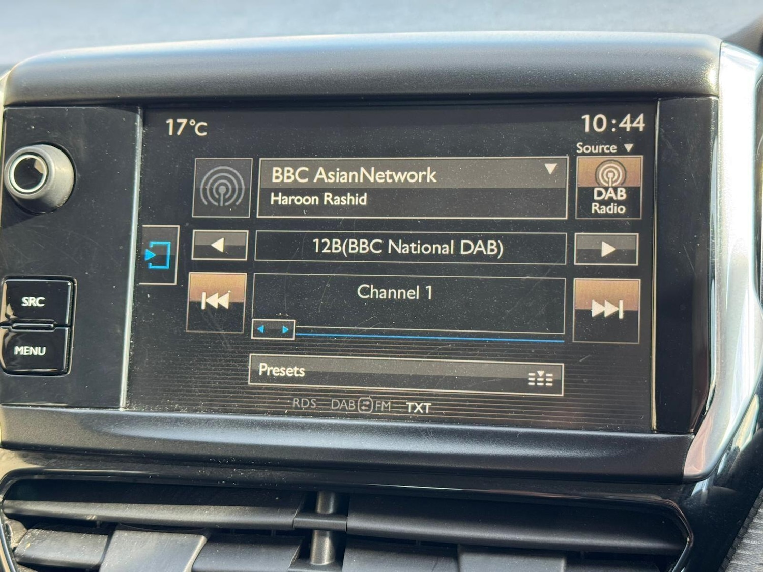 Used Peugeot 2008 2015 for sale - 78086509: Photo 21