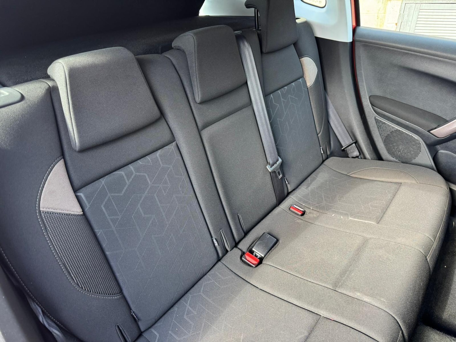 Used Peugeot 2008 2015 for sale - 78086509: Photo 8