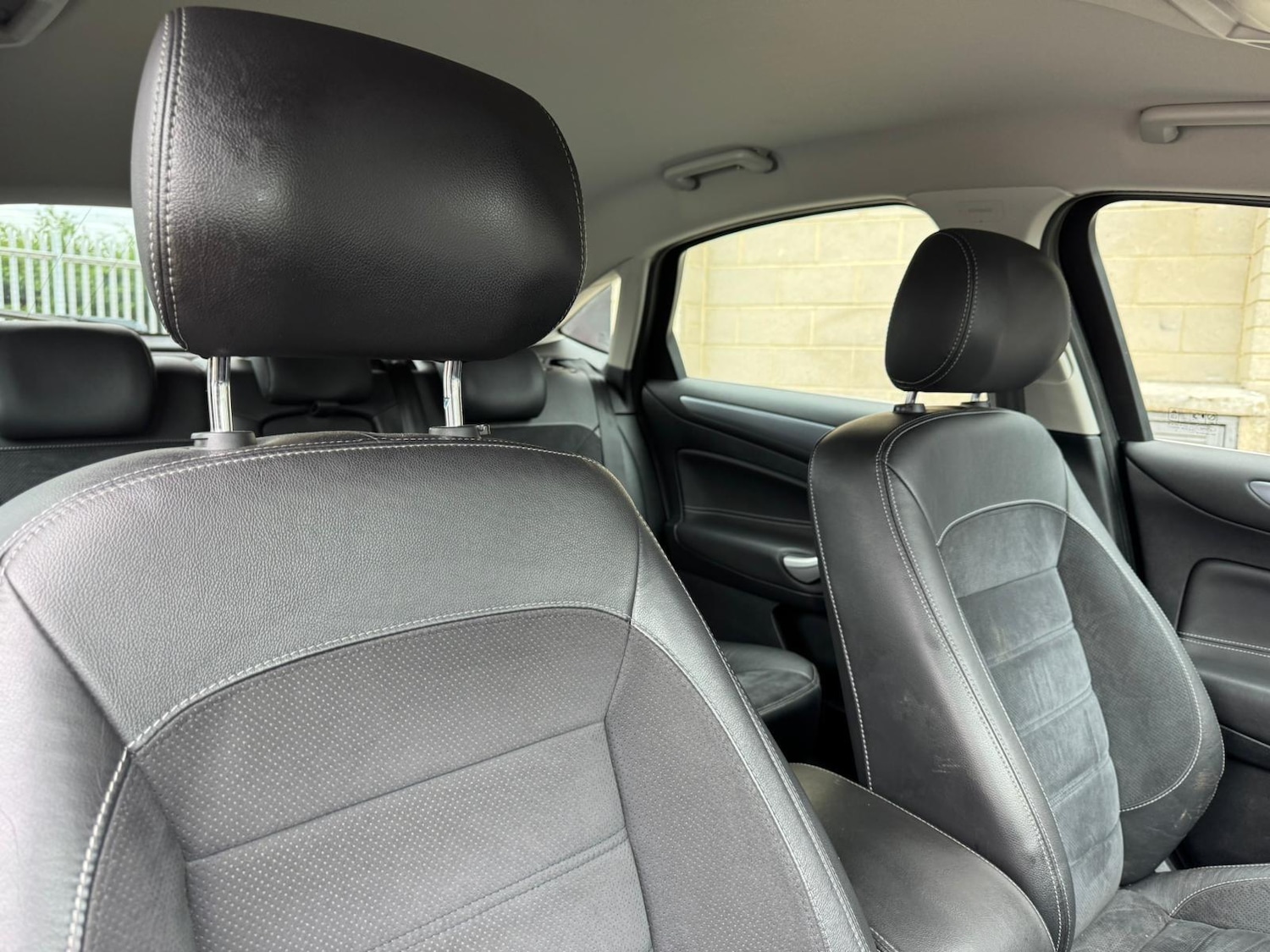 Used Ford Mondeo 2013 for sale - 78100475: Photo 22